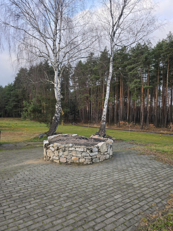 Idealne miejsce na biwak - plac zlotu Fiata 126p